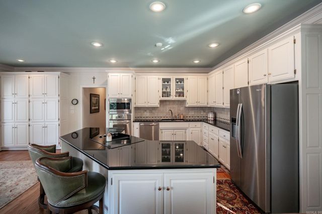 25 Avignon Court, Little Rock, AR 72223