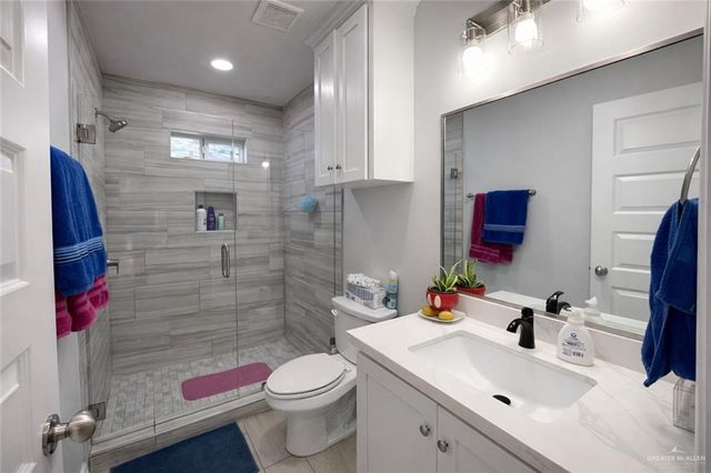 901 Noelia, Edcouch, TX 78538