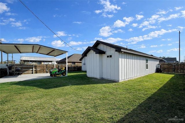 901 Noelia, Edcouch, TX 78538