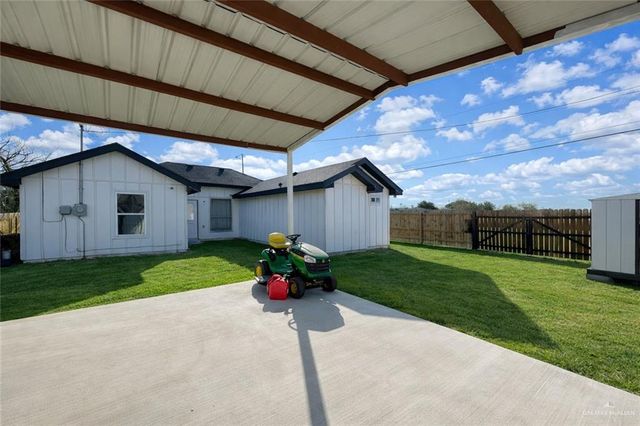 901 Noelia, Edcouch, TX 78538