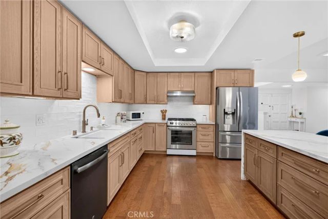 236 W Dayton, Upland, CA 91786