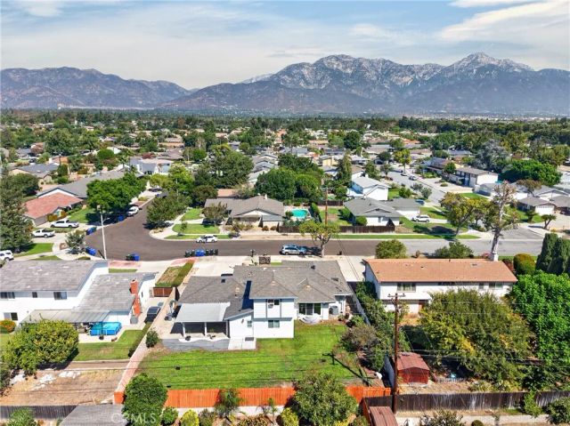 236 W Dayton, Upland, CA 91786