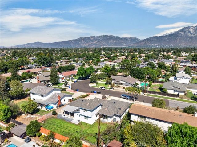 236 W Dayton, Upland, CA 91786