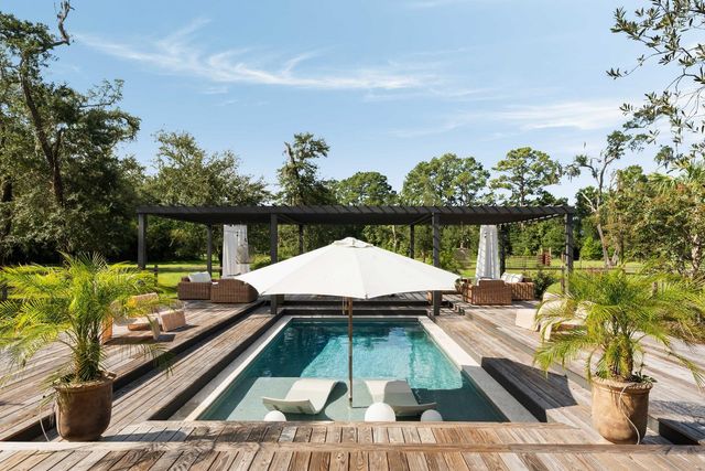 1885 Liberia Road, Wadmalaw Island, SC 29487