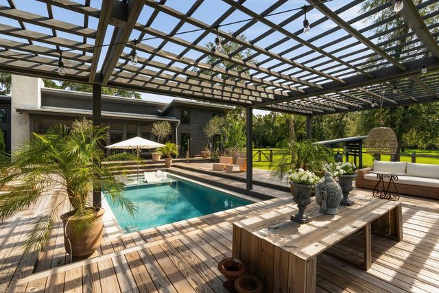 1885 Liberia Road, Wadmalaw Island, SC 29487