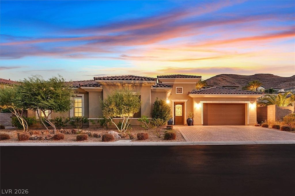 21 GRAND MASTERS Drive, Las Vegas, NV 89141 — photo 2