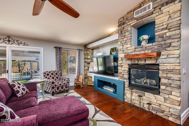 11225 S INDIAN WELLS Drive, Goodyear, AZ 85338