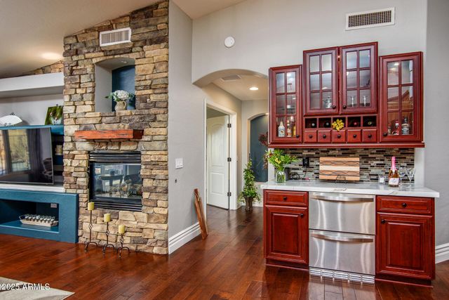 11225 S INDIAN WELLS Drive, Goodyear, AZ 85338