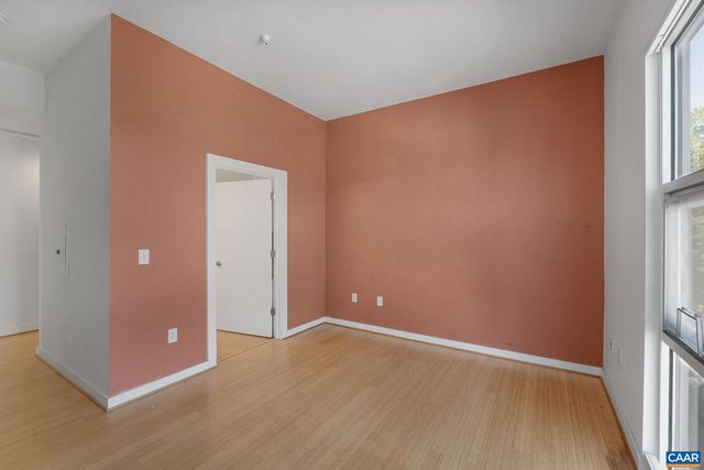 820 E High St Apt 8, Charlottesville, VA 22902