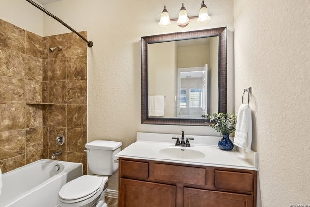 1903 ROARING FRK, San Antonio, TX 78260