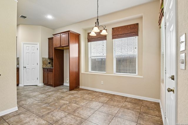 1903 ROARING FRK, San Antonio, TX 78260