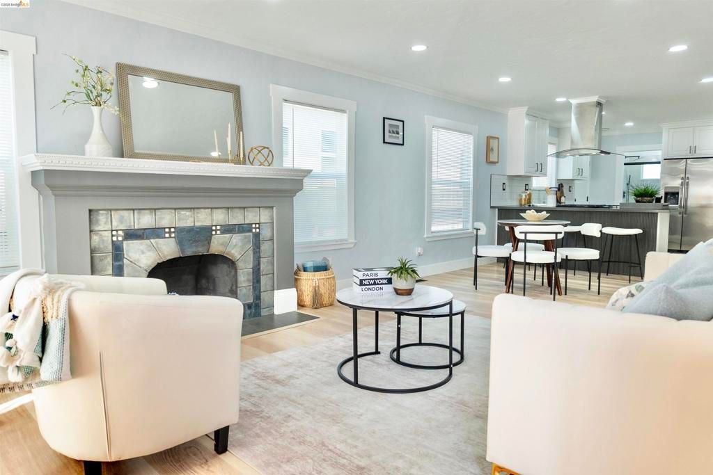 Image 5 of property listing at 2427 67Th Ave, Oakland, CA 94605