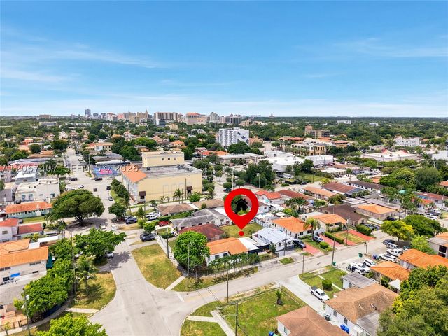 3500 NW 1st St Main House, Miami, FL 33125