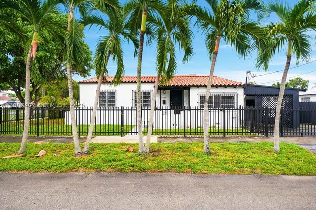 3500 NW 1st St Main House, Miami, FL 33125