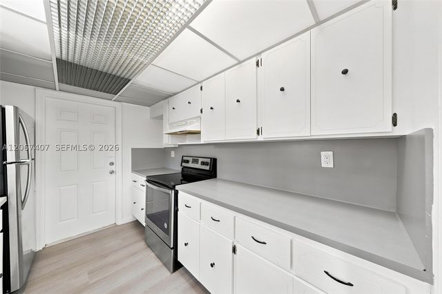 3500 NW 1st St Main House, Miami, FL 33125
