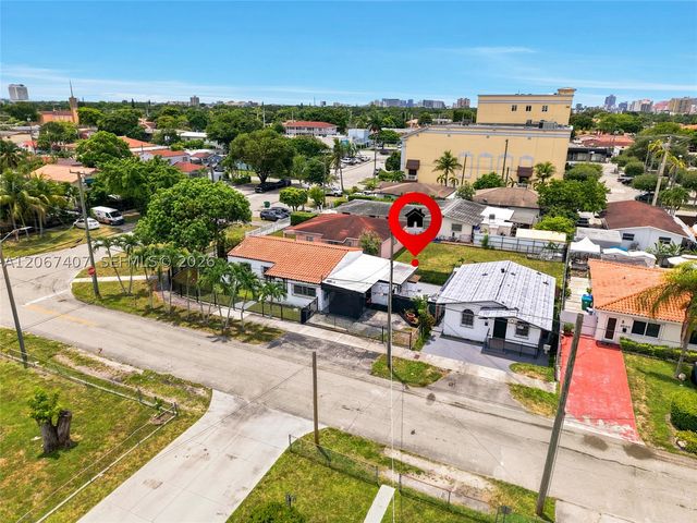 3500 NW 1st St Main House, Miami, FL 33125
