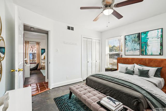 911 Tamworth, San Antonio, TX 78213