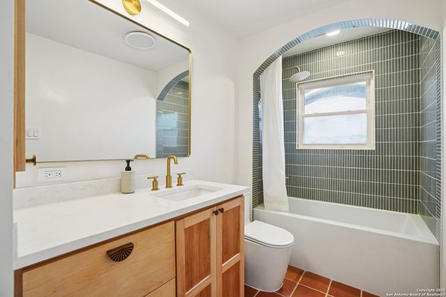 911 Tamworth, San Antonio, TX 78213