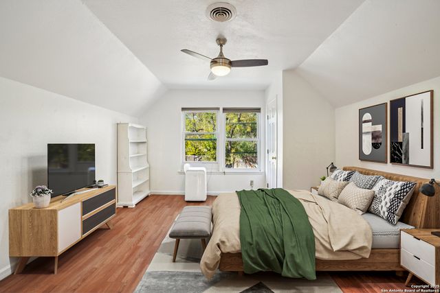 911 Tamworth, San Antonio, TX 78213