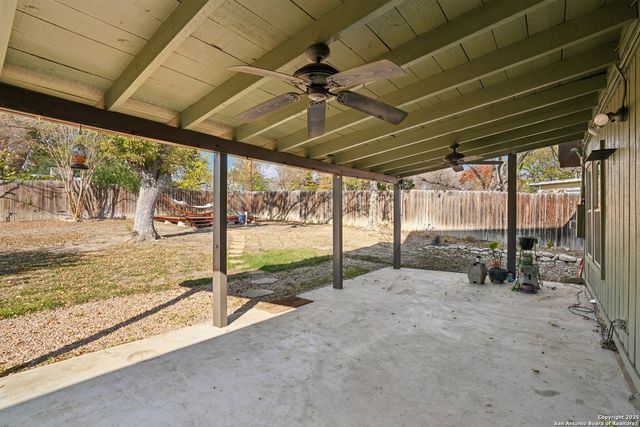 911 Tamworth, San Antonio, TX 78213