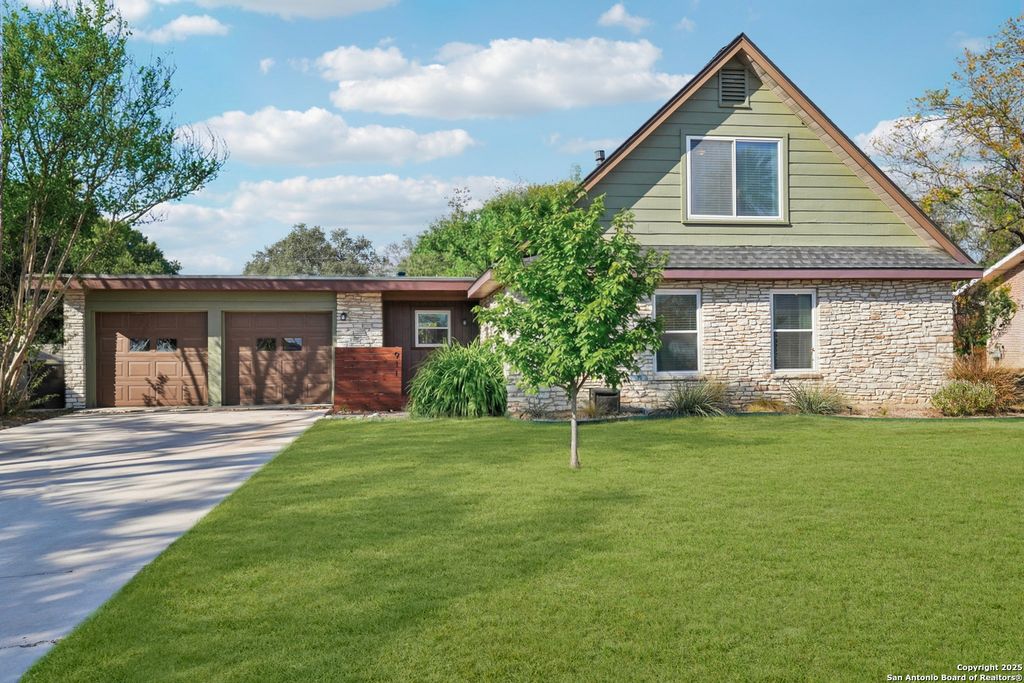 911 Tamworth, San Antonio, TX 78213
