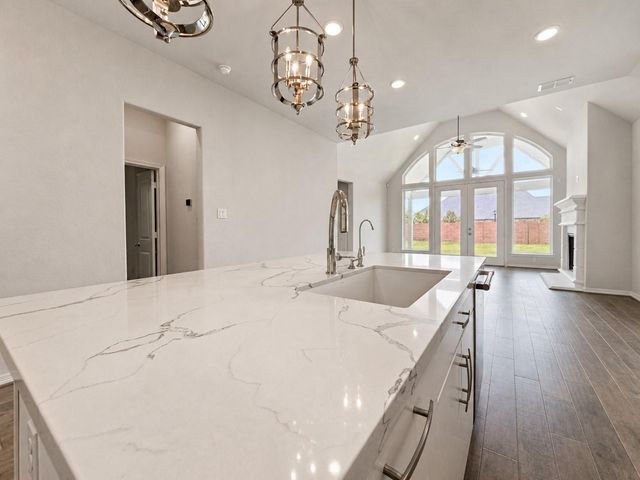 2414 Manor Valley Lane, Missouri City, TX 77459