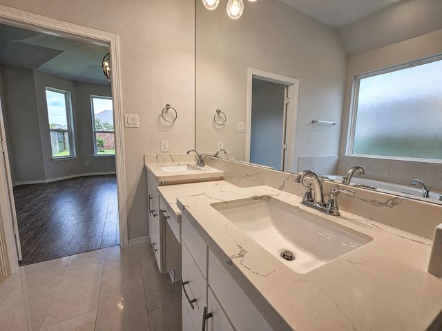 2414 Manor Valley Lane, Missouri City, TX 77459