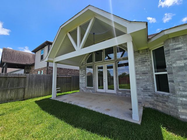 2414 Manor Valley Lane, Missouri City, TX 77459