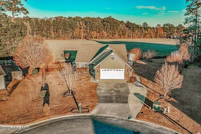 105 Sumatra Court, New Bern, NC 28560