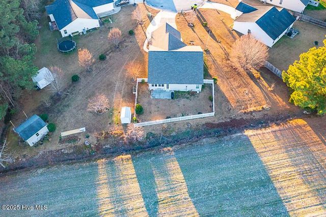 105 Sumatra Court, New Bern, NC 28560