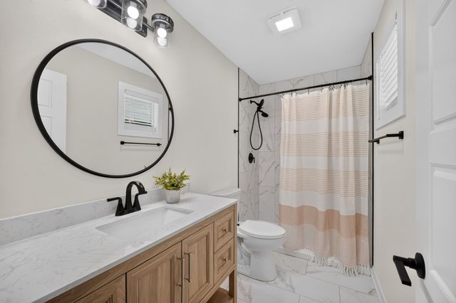 5775 SE 19th Street, Des Moines, IA 50320