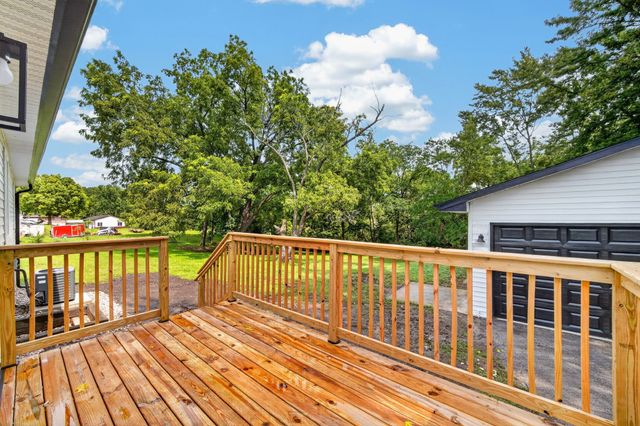 5775 SE 19th Street, Des Moines, IA 50320