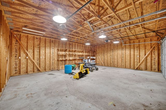 5775 SE 19th Street, Des Moines, IA 50320