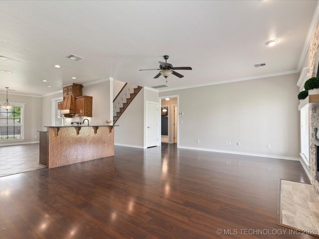 5817 Woodland Road, Bartlesville, OK 74006