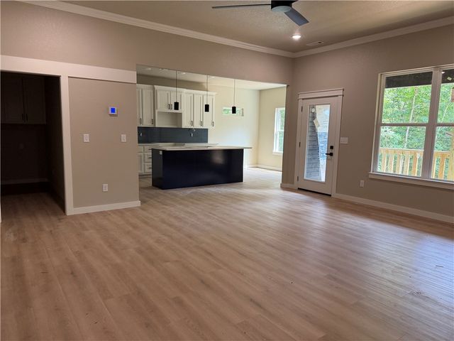 19 Shetland Drive, Bella Vista, AR 72715