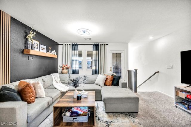 5659 Spellbinding Street, Las Vegas, NV 89148