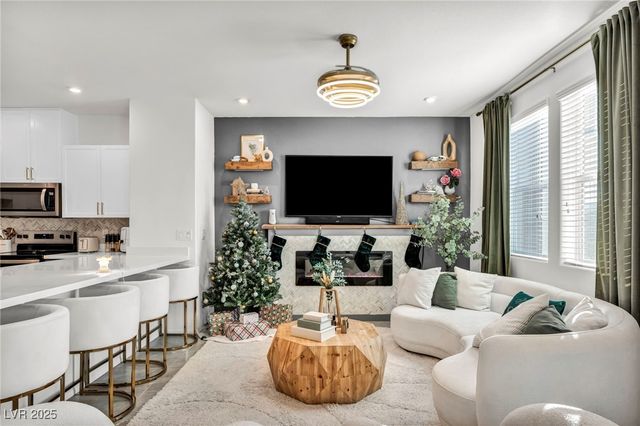 5659 Spellbinding Street, Las Vegas, NV 89148