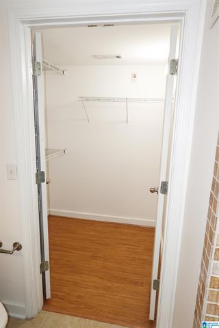 401 20th St S Apt 412, Birmingham, AL 35233