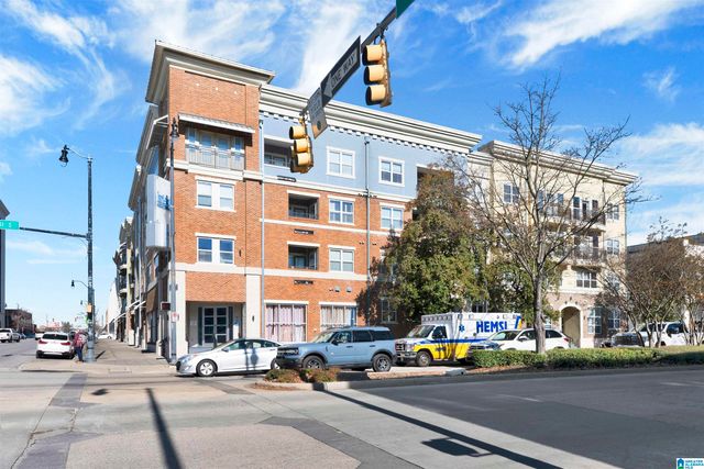 401 20th St S Apt 412, Birmingham, AL 35233