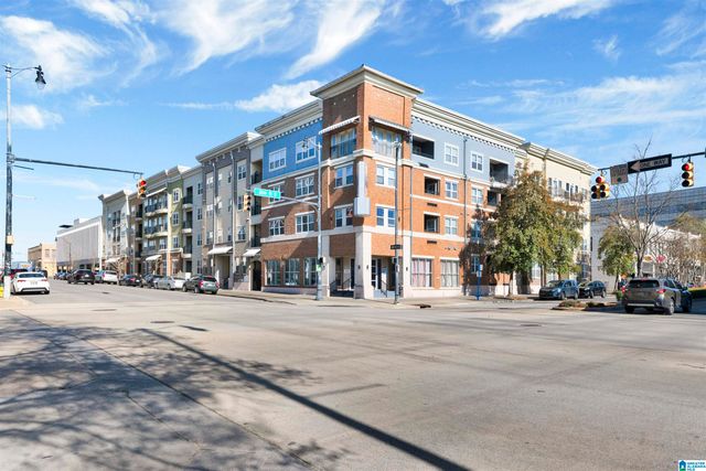 401 20th St S Apt 412, Birmingham, AL 35233