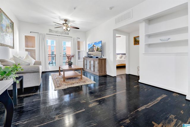 401 20th St S Apt 412, Birmingham, AL 35233