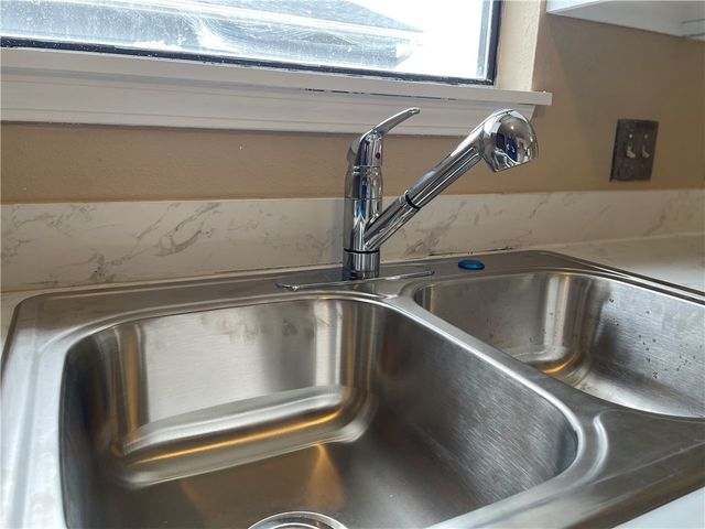 414 W Price Avenue, Springdale, AR 72764