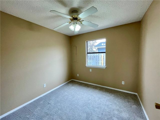 414 W Price Avenue, Springdale, AR 72764