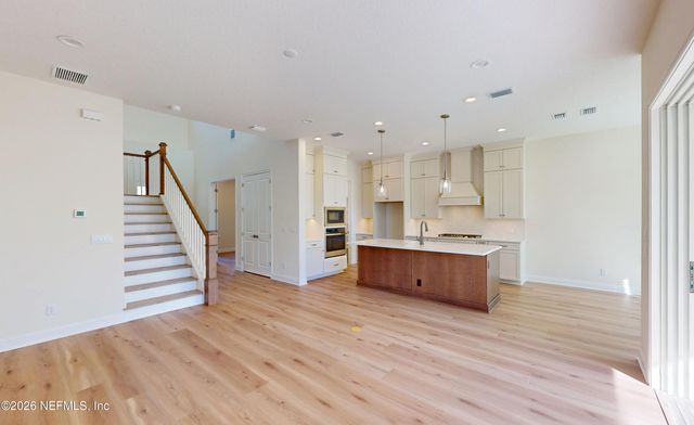 566 CAIDEN Drive, Ponte Vedra, FL 32081