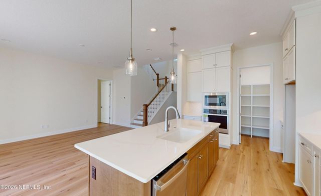 566 CAIDEN Drive, Ponte Vedra, FL 32081