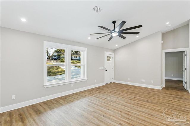 478 Ronda St, Cantonment, FL 32534