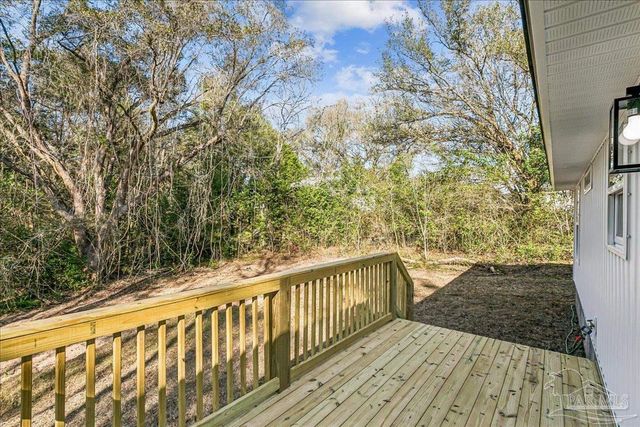 478 Ronda St, Cantonment, FL 32534