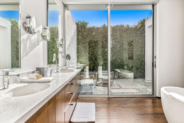 1961 S Palm Canyon Drive 4, Palm Springs, CA 92264