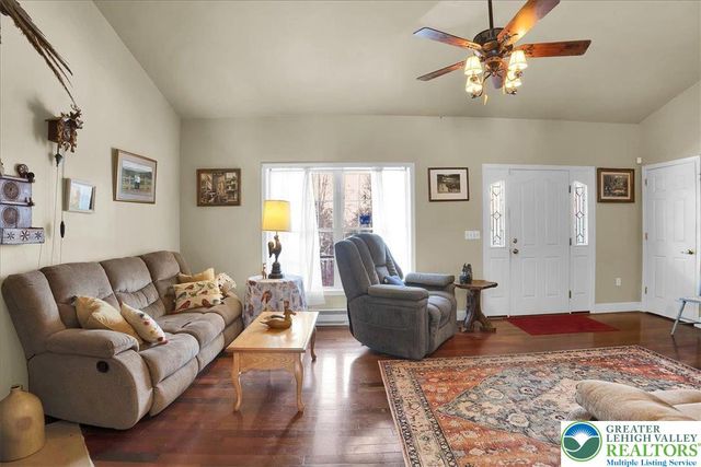 271 Church Road, Penn Forest Twp, PA 18229