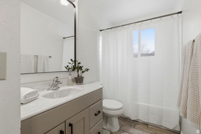 1206 E MOSS CIR, Midvale, UT 84047